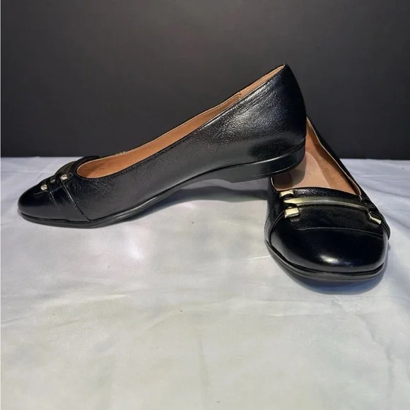 Naturalizer Black Leather Loafers with Gold Accents - Picture 5 of 7